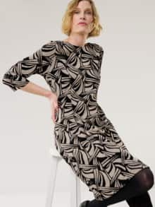 Softjersey-Jacquardkleid Natur/Schwarz