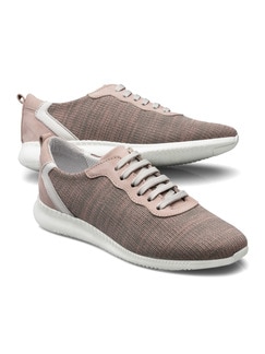 Stretch Sneaker Stretch Sneaker