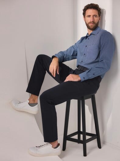 Bügelfreies Hemd mit Relax-Kragen Druck Minimal