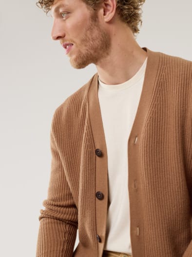 Patentstrick-Cardigan Karamell