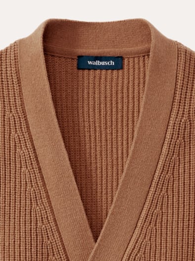 Patentstrick-Cardigan Karamell