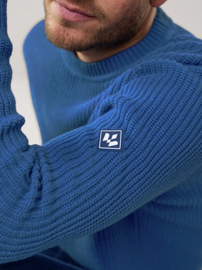 Patentstrick-Pullover Lichtblau