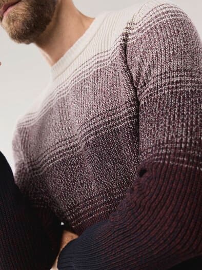 Degradee Pullover Dunkelrot