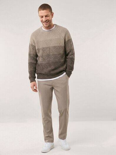 Rundhalspullover mit Farbverlauf Natur/Beige