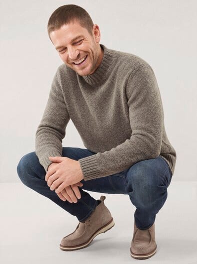 Stehkragen-Pullover in Boucle Optik Taupe