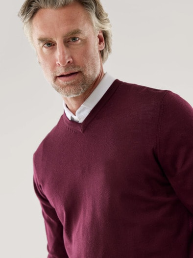 V-Pullover Merino Extrafein Bordeaux