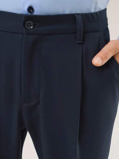 Chino mit Bundfalte Marine