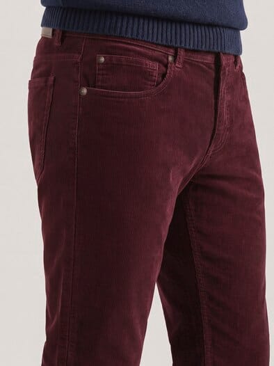 Five Pocket aus feinem Cord Bordeaux