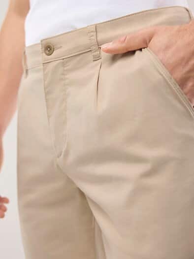 Ultraleicht Chino Beige