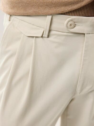 Feintwill Bundfalten-Chino Natur