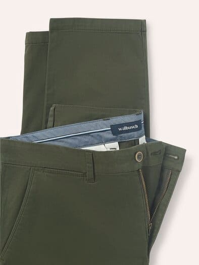 Elastische Chino aus Baumwolle Oliv