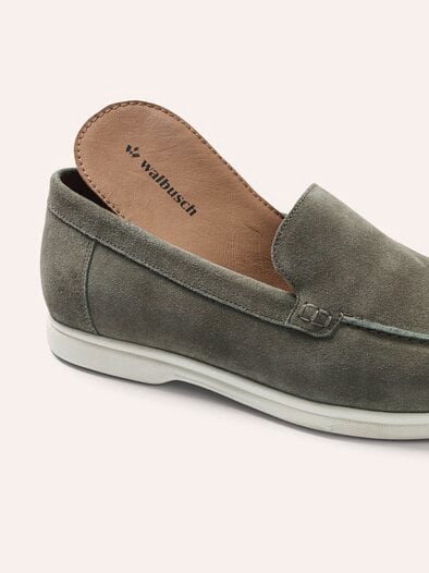Velours-Loafer Salbei