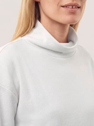 Wärmendes Sweatshirt mit Schalkragen Offwhite