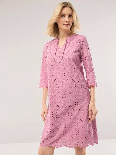 Kleid Lochstickerei Nelke