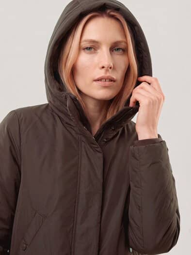 Warme Jacke mit Thermozonen Kastanie