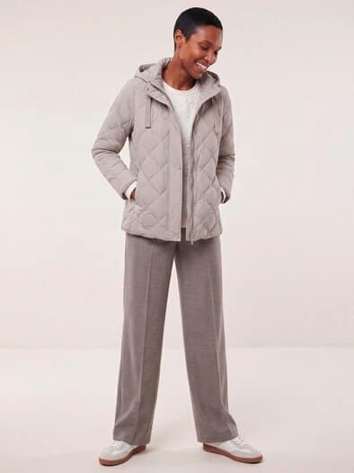 Leichte Steppjacke mit Rautenmuster ohne Nähte Kiesel