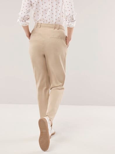 Bundfaltenhose aus Baumwollmix Sand