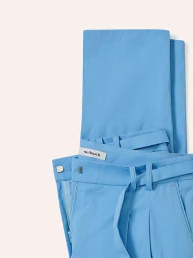 Bundfaltenhose aus Baumwollmix Jeansblau