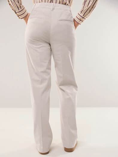 Marlene Hose aus weichem Cord Soft Sesam