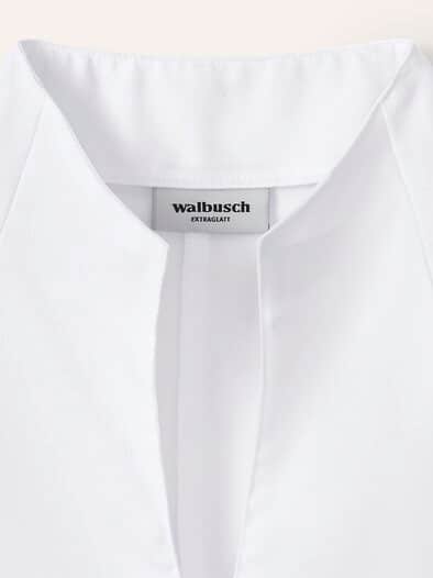 Extraglatt-Bluse Kelchkragen Weiß