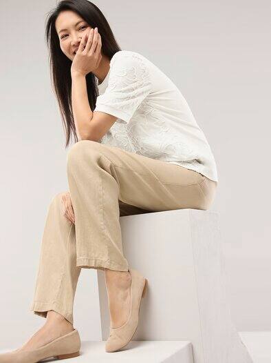 Blusenshirt mit Stickerei Offwhite