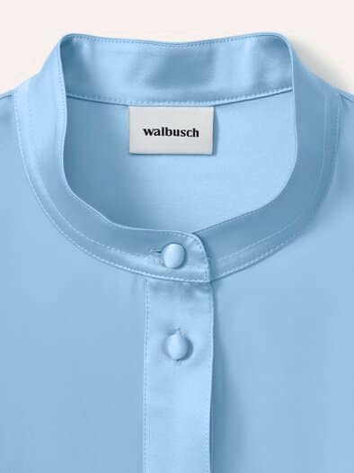 Polo Bluse aus Seide Skyblue