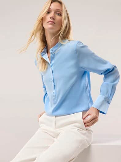 Polo Bluse aus Seide Skyblue