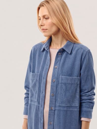 Blusenjacke aus Strukturcord Smokey Blue