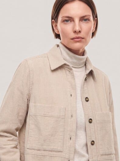 Blusenjacke aus Strukturcord Creme