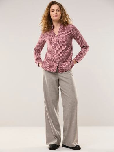 Extraglatt Stehkragen Bluse V-Auss Minimal Chianti