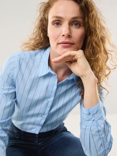 Extraglatt Baumwoll-Bluse Streifen Skyblue