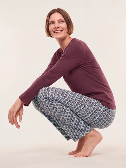 Pyjama Everynight Merlot Ornament