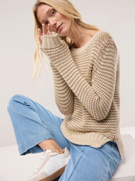 Pullover mit dezentem Streifen Creme Pullover mit dezentem Streifen Creme