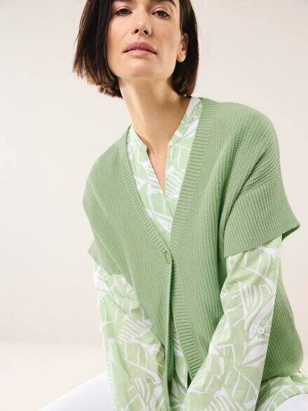 Strickweste Strukturmuster Salbei