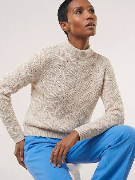 Weicher Strukturpullover Creme