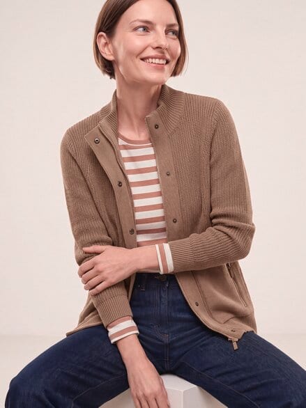 Patentstrickjacke aus Baumwolle Praline