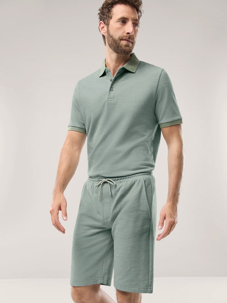 Freizeitshorts Extraglatt Salbei grün