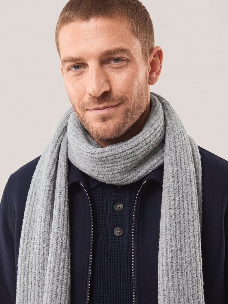 Boucle Wollschal Grau