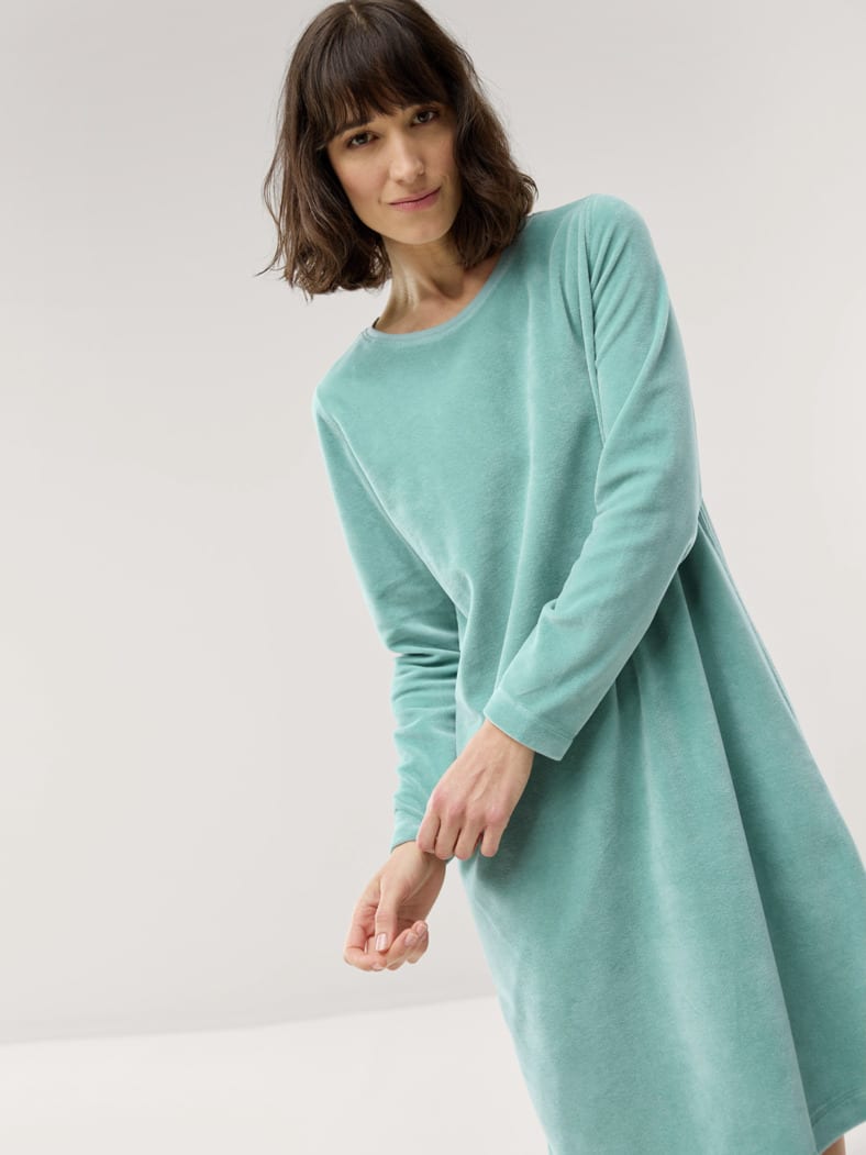 Nicki Kuschel Kleid Gletschergrün