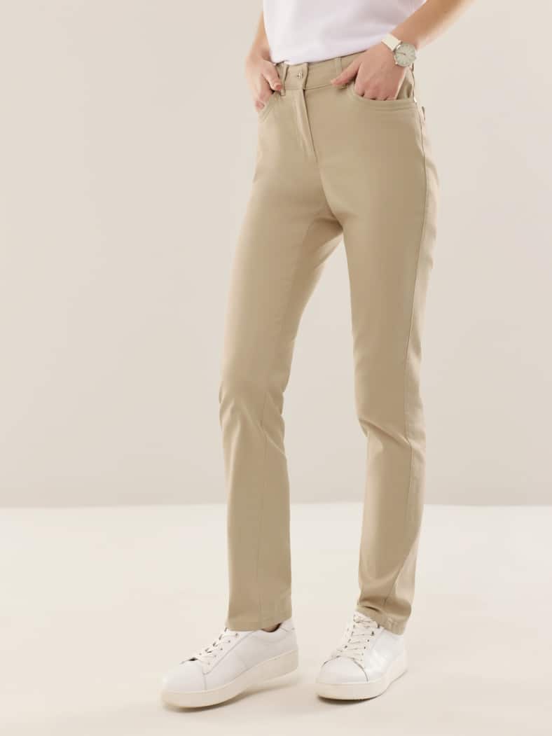 Extraglatt Baumwollhose Feminine F Safaribeige