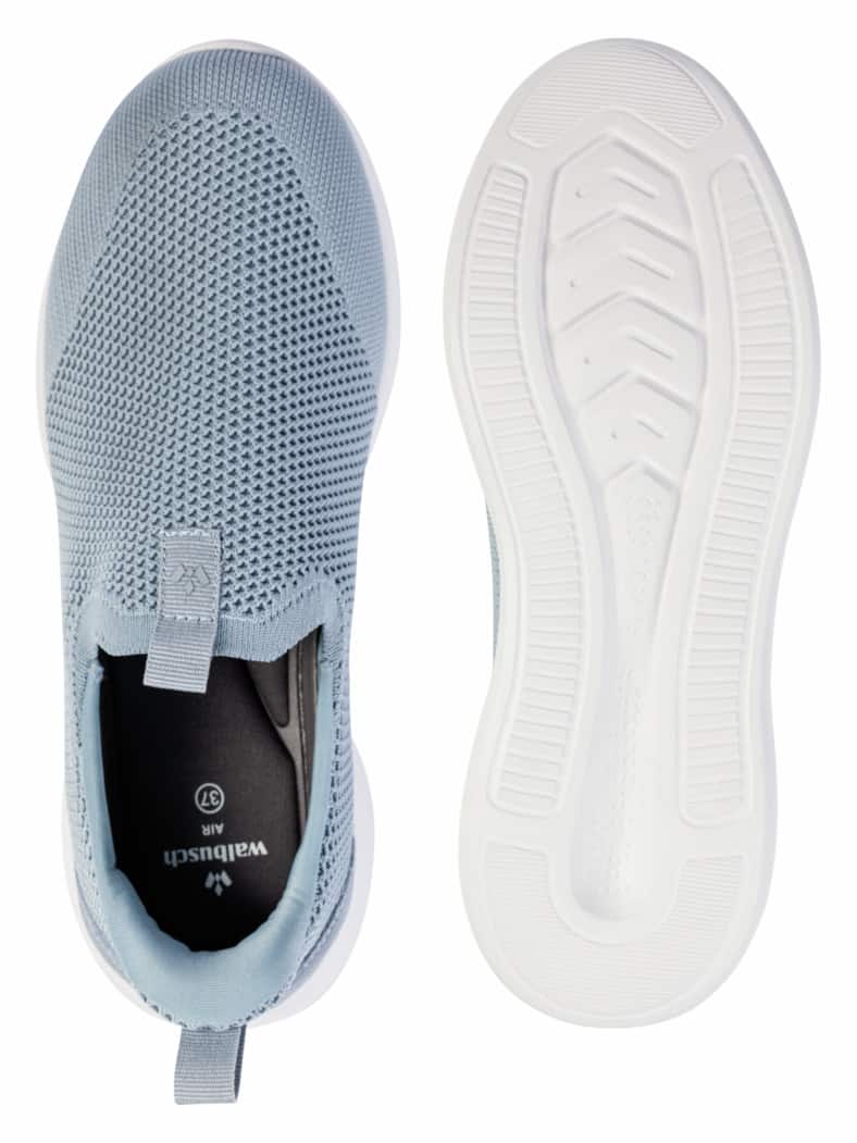 Aktiv-Slipper leicht & luftig Himmelblau